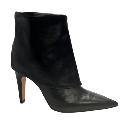 Bota Carrano Feminina Capa Bico Fino Preta Couro