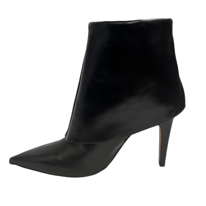 Bota Carrano Feminina Capa Bico Fino Preta Couro