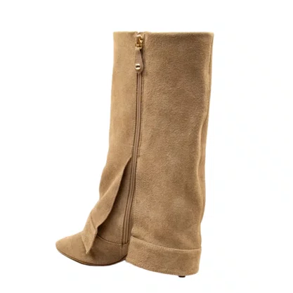 Bota Cecconello Feminina Cano Médio Latte Couro Camurça