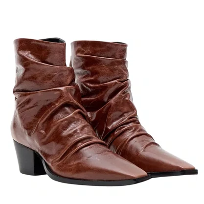 Bota Lança Perfume Slouchy Feminina Coffee Couro Verniz