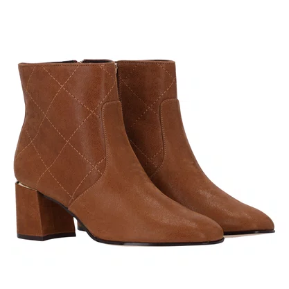 Bota Luz da Lua Feminina Cano Curto Arenito Canela Couro