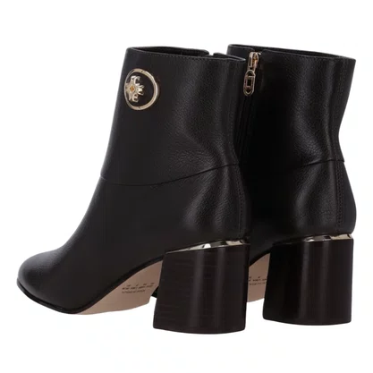 Bota Luz da Lua Feminina Cano Curto Couro Preta