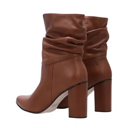 Bota Luz da Lua Feminina Cano Médio Ambar Couro