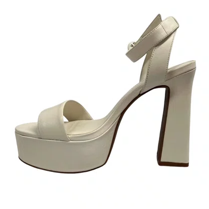 Sandália Carrano Feminina Plataforma Maxi Glam Milk Couro