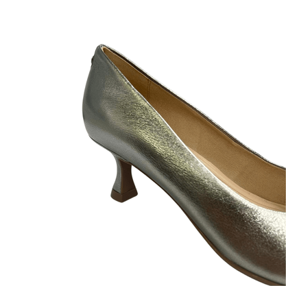 Scarpin Jorge Bischoff Feminino Prata Salto Baixo Couro