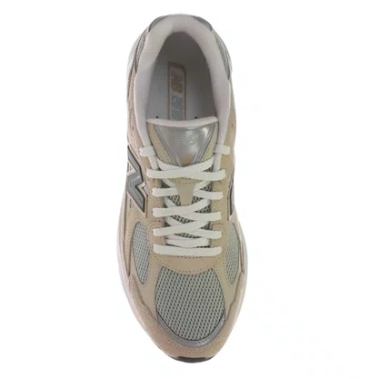 Tênis New Balance 2010 Faminino Bege Verde Musgo