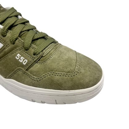 Tênis New Balance Masculino 550 Oliva Couro Camurça