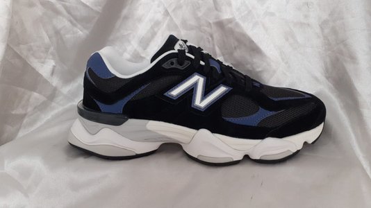 Tênis New Balance Masculino 9060 Preto Marinho Couro Camurça