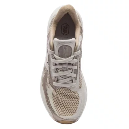 Tênis New Balance Warishi V4 Feminino Bege Branco Ouro