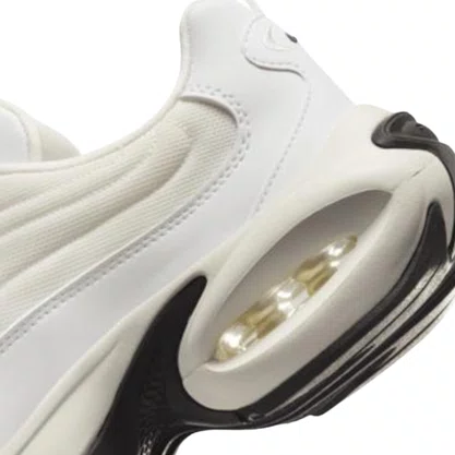 Tênis Nike Feminino Air Max Portal Branco Preto