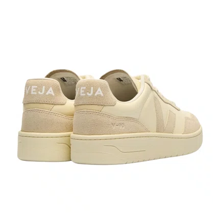 Tênis Veja Feminino V-90 Leather Cashew Oat