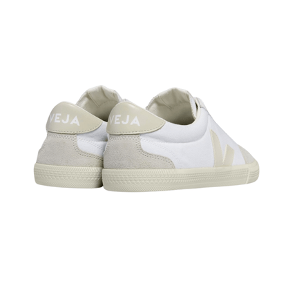 Tênis Veja Feminino Volley White Natural Couro