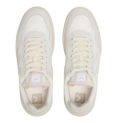 Tênis Veja V-90 Feminino White Pierre