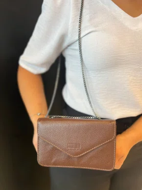 Bolsa Santa Lolla Dark Cocoa Alça Transversal