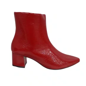 Bota Berti Maria Feminina Cano Curto Vermelho Couro Verniz