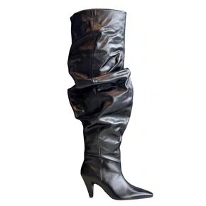 Bota Lança Perfume Slouch Over Feminina Preta Couro