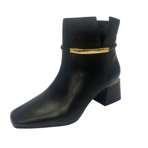 Bota Luz da Lua Preto Cano Curto Couro