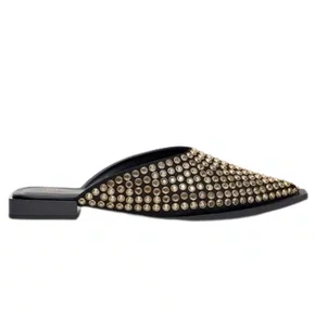 Mule Lança Perfume Feminino Aplicações Preto